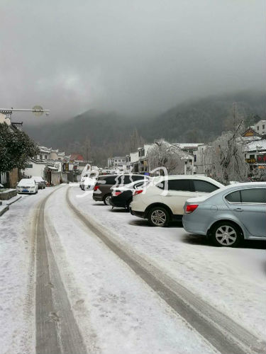 九华山进山公路25日20日时至26日9时全封闭管控