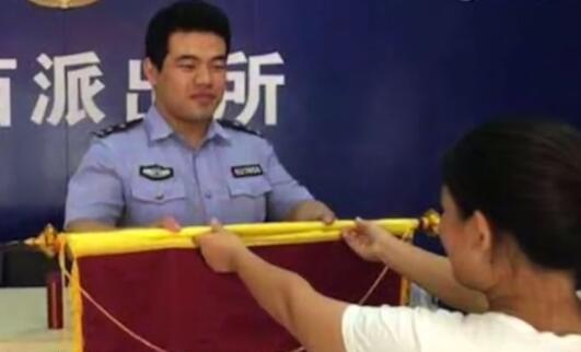 馬鞍山一民警加班勤引妻子懷疑 領(lǐng)導(dǎo)親自上門證清白