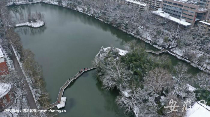 合肥包河公园雪后美景如画