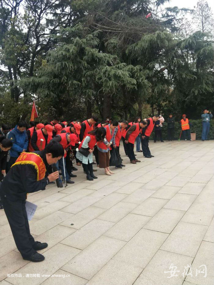 天长举办“缅怀先烈 传承民族精神”祭扫烈士墓活动