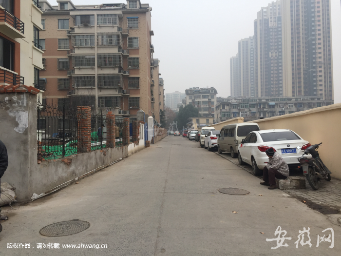圖為躍進巷改造前