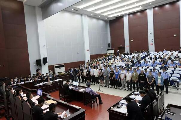 裝狠耍橫強迫交易 天長涉黑團伙這樣“做生意”