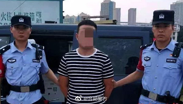 巷子深處廢墟內藏私油車 被合肥特警識破