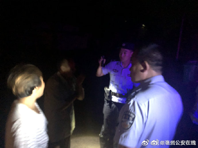  * 栏目：	安徽新闻 * 标题：	 涡阳一男子走失 亳州谯城民警经排查帮其找到家人