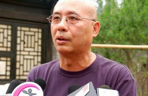 导演何群去世曾执导天地英雄双旗镇刀客