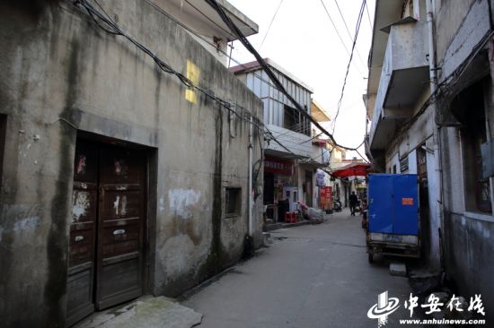 航拍合肥城中村:繁华背后的角落 终将从城市中消失