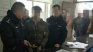 男子盗窃7箱手机外壳  逃回砀山办户籍时被抓