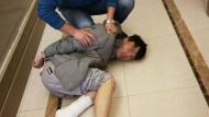 合肥“3·27”入室劫案：嫌犯脫外套藏身綠化帶數小時