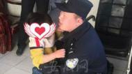 三岁男童“逃离”幼儿园   老师们地毯式“搜捕”