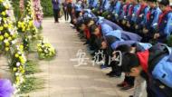 合肥千名黨員、學(xué)子清明祭英烈 重溫紅色革命歷史（組圖）