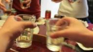 男子嗜酒气走家人 为检验家人“真心”竟实施盗窃