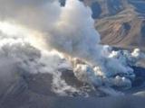 日本火山持續(xù)噴發(fā) 新燃岳火山此前曾爆炸性噴發(fā)