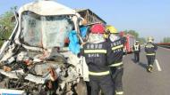 泗宿高速上兩車追尾 被困人員一死兩傷