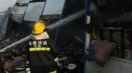消防爬上合肥金色梧桐小區22樓滅火 開消防栓卻沒水