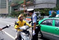 合肥交警嚴查非機動車行人違章 還要答問卷