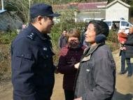 兩地警方傾情援助 失散35載兄妹團聚 