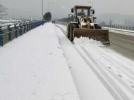 合肥繞城高速全線入口封閉 安徽多處高速入口因大雪封閉 