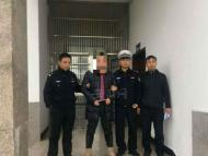違停在先辱警在后 淮南男子依法被拘留