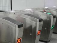 合肥：蘋(píng)果手機(jī)用戶也可掃碼乘地鐵了
