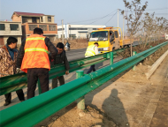 長豐縣水湖鎮水九路、合水路非法道口被封閉