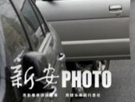 一岁女童将自己锁在车内 民警紧急救援