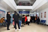 節(jié)后首日，涇縣公安局辦理300多筆出入境業(yè)務(wù)
