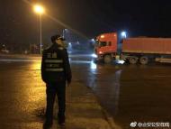 六安：深夜重拳出擊 打擊超限超載車輛 