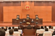 男子疑妻出軌持刀殺害他人  一審被判無期徒刑