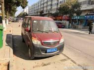 拖走“僵尸車“，六安民警提醒車主來領車