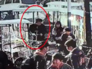 男子假装腿瘸拄拐盗窃 专挑学生电瓶车下手