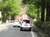 老人被毒蛇咬伤危在旦夕  交警护航赢得黄金抢救时间