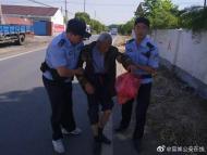 郎溪：老人中暑暈倒，警民齊心救助