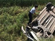 着急带孩子看病导致翻车四人被困  事发淮北