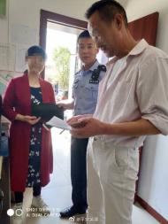 蕪湖：花甲老人拾金不昧 警民攜手送還失主 