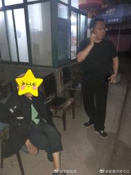 蕪湖：九旬老人深夜又走失  民警為其披警服御寒