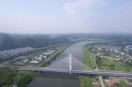 俯瞰整座城市風光   黃山市推出直升機體驗游