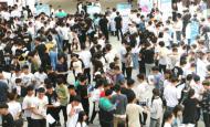 多家企業走進亳州工業學校  提供數百個就業崗位