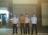 面包車變身“移動加油站”  六安警方及時查處