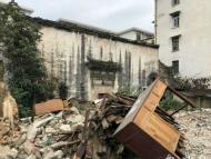 屯溪清代民居拆了半邊雨淋日曬 原戶主稱很痛心 