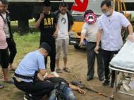 六安：民警救助傷員 逃犯在旁圍觀被抓