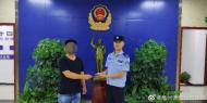 亳州：熱心市民撿手機(jī) 民警接力尋失主