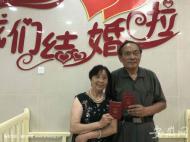 結婚證丟失50余年 記者“牽線”合肥八旬老人再“牽手”