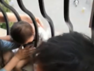 幼童不慎頭卡陽臺護欄無法動彈 消防緊急救援