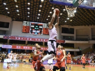 逆转！文一男篮2:0领先 NBL总冠军近在眼前
