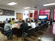 专家引领 群策群力 扎实推进校本课程建设 ——科学岛实验中学召开校本课程开发专家论证会