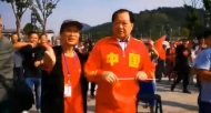許海峰現身馬鞍山 身穿國家隊制服