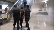 蕪湖特警抓獲一名砸車窗盜竊嫌疑人