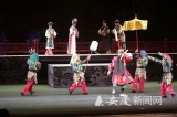 安徽汇演24个地方戏曲剧让游客乐游“中秋节”