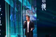 李亞鵬現身合肥 談女兒李嫣留學：不舍 但支持她的選擇
