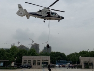 3小時抓獲命案嫌疑人 “機器人”接警 合肥警方高科技護一方平安